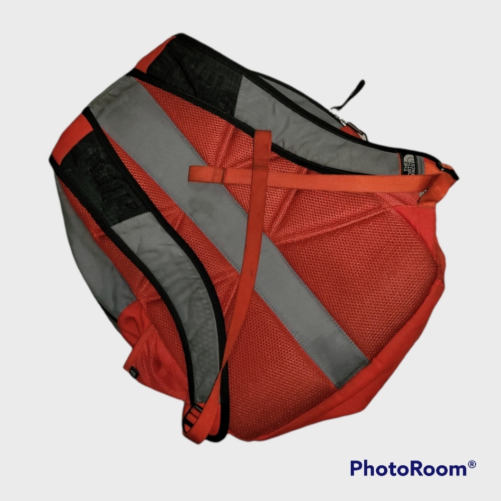 Northface backpack - Picture 2 of 2